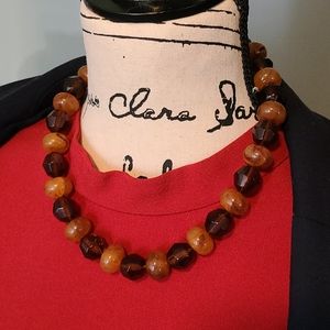 BANANA REPUBLIC NECKLACE